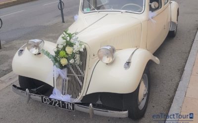 Décorer la calandre de sa voiture de mariage