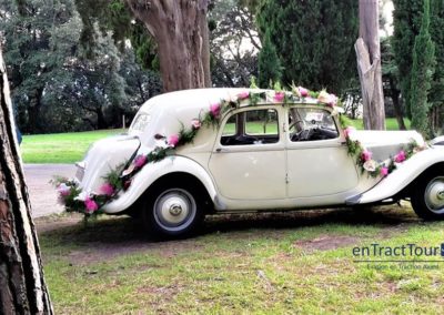 Décoration voiture mariage parebrise